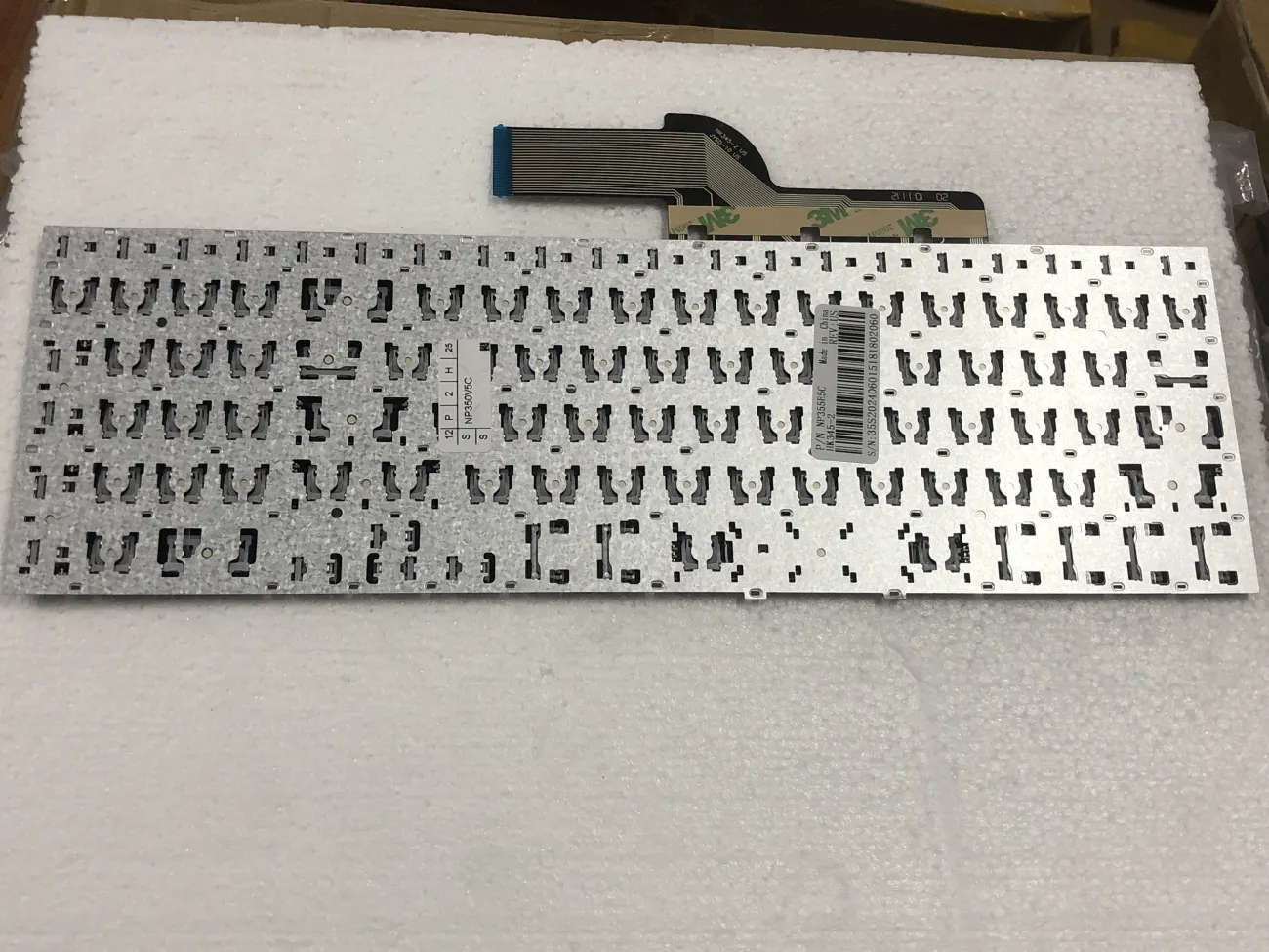 Bàn phím SAMSUNG NP350V5C =>NP270E5V NP275E5V NP270E5E NP350E5C NP350V5C NP355E5C NP355V5C NP365E5C mặt trước