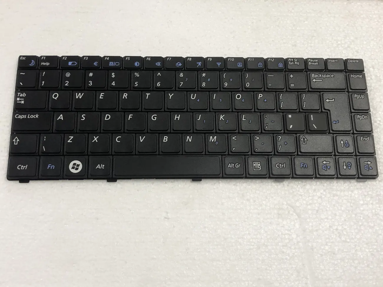Bàn phím SAMSUNG X418 ĐEN - X418 X420 NP-X420 NP-X418 mặt trước