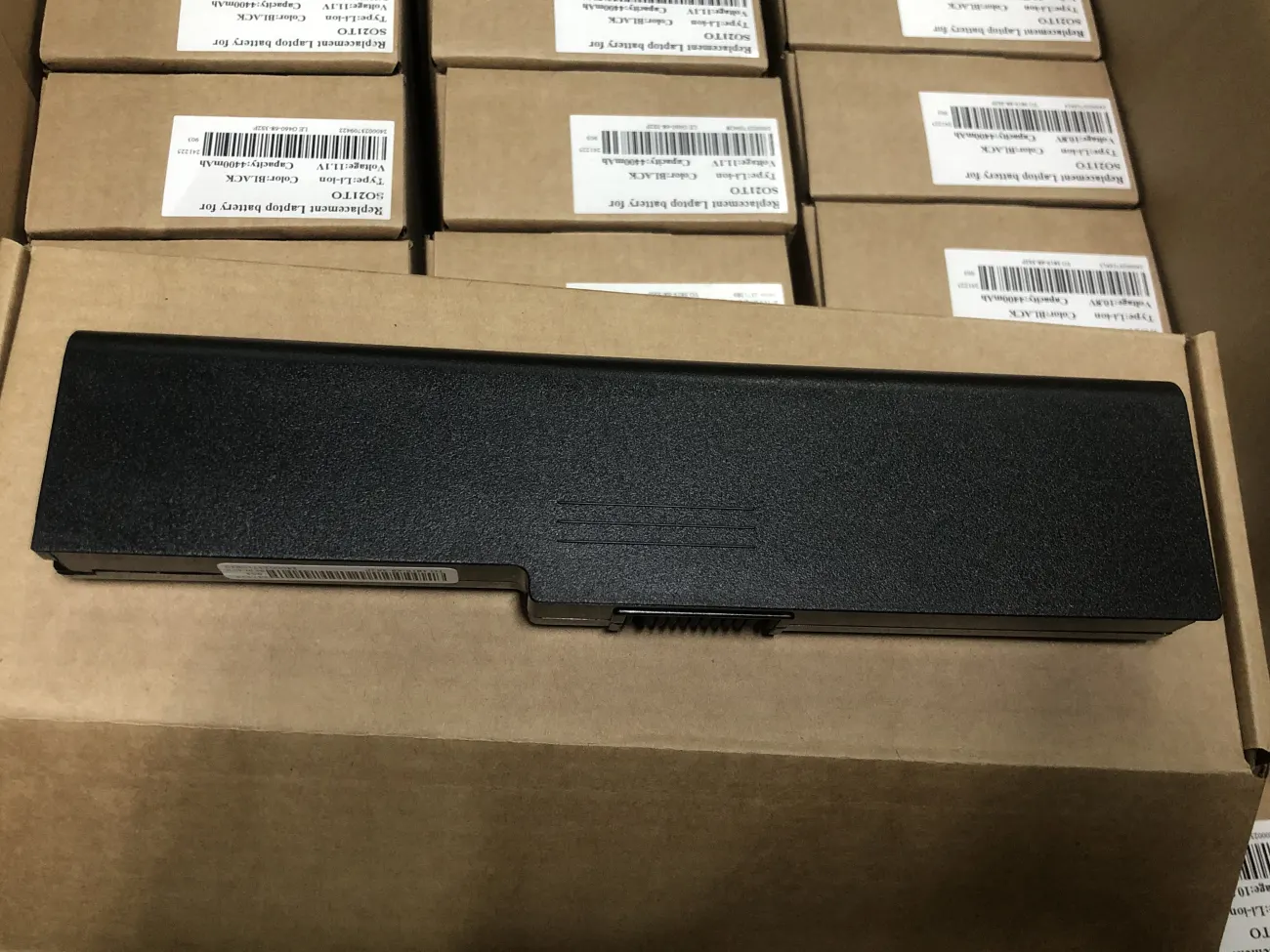 Pin To3817 OEM mặt sau