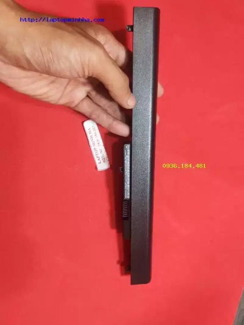 Pin dùng cho laptop HP 15-r004tu