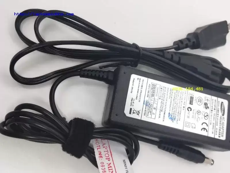 Sạc laptop Samsung E372