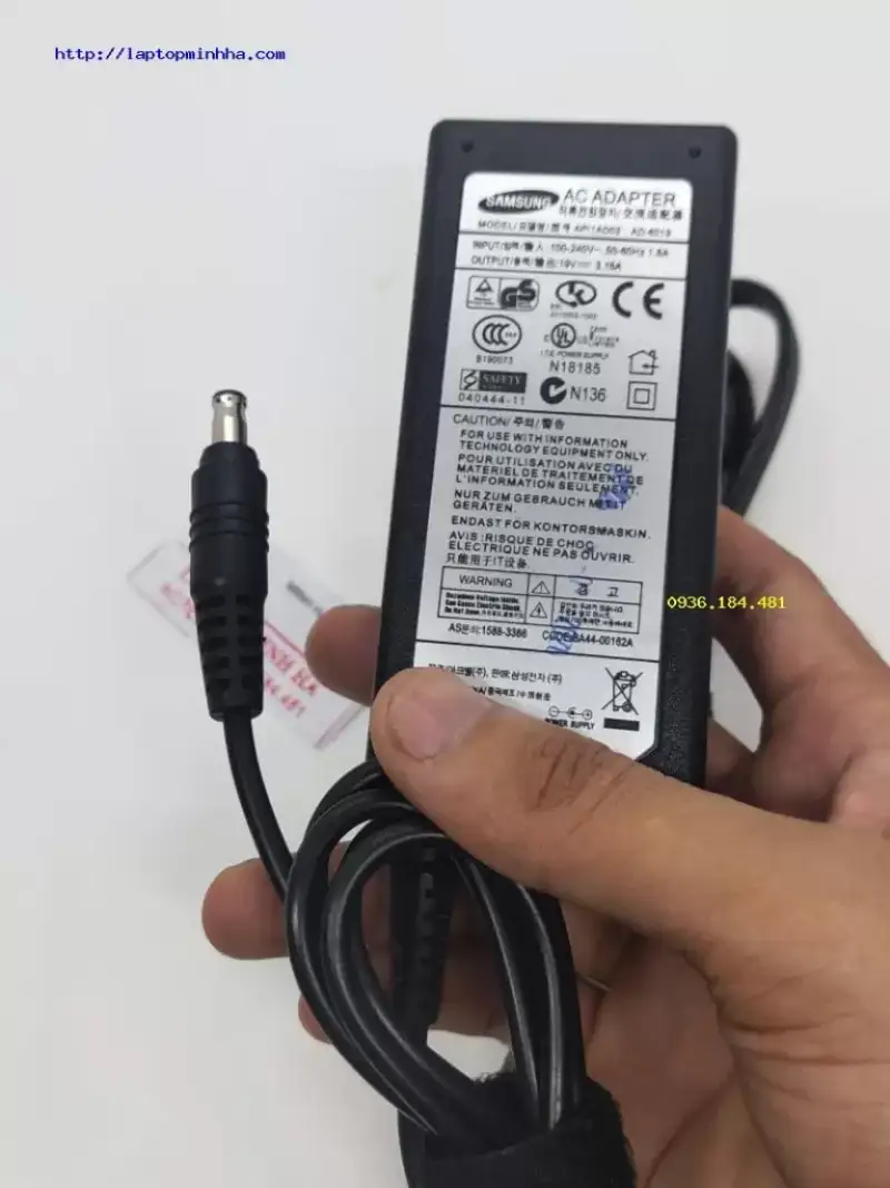 Sạc laptop Samsung E3415