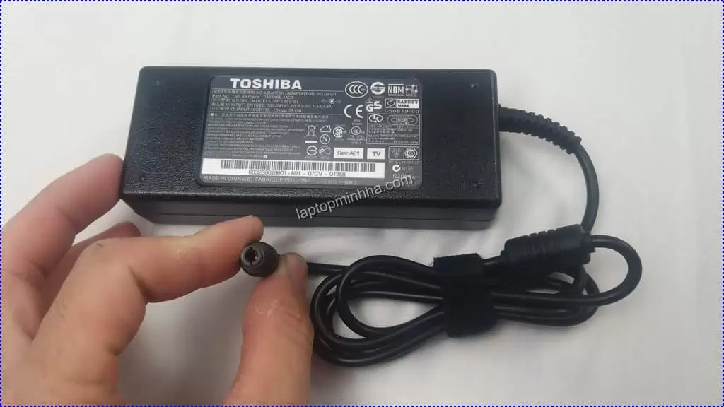 Sạc laptop Toshiba Tecra M9 