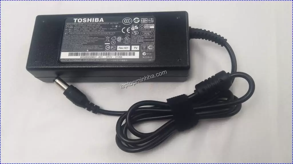 Sạc laptop Toshiba Satellite 200