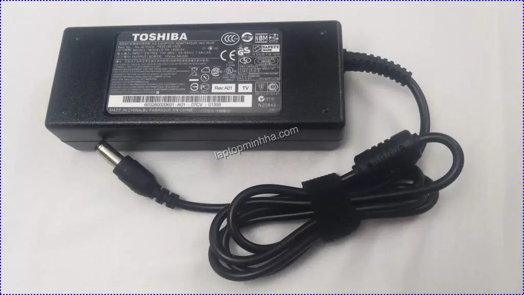 Sạc laptop Toshiba Qosmio E15, E15-AV101, E10