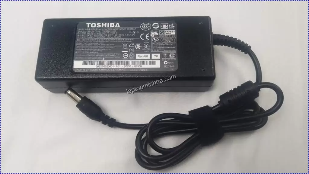 sạc dùng cho laptop Toshiba Satellite 2800-S202