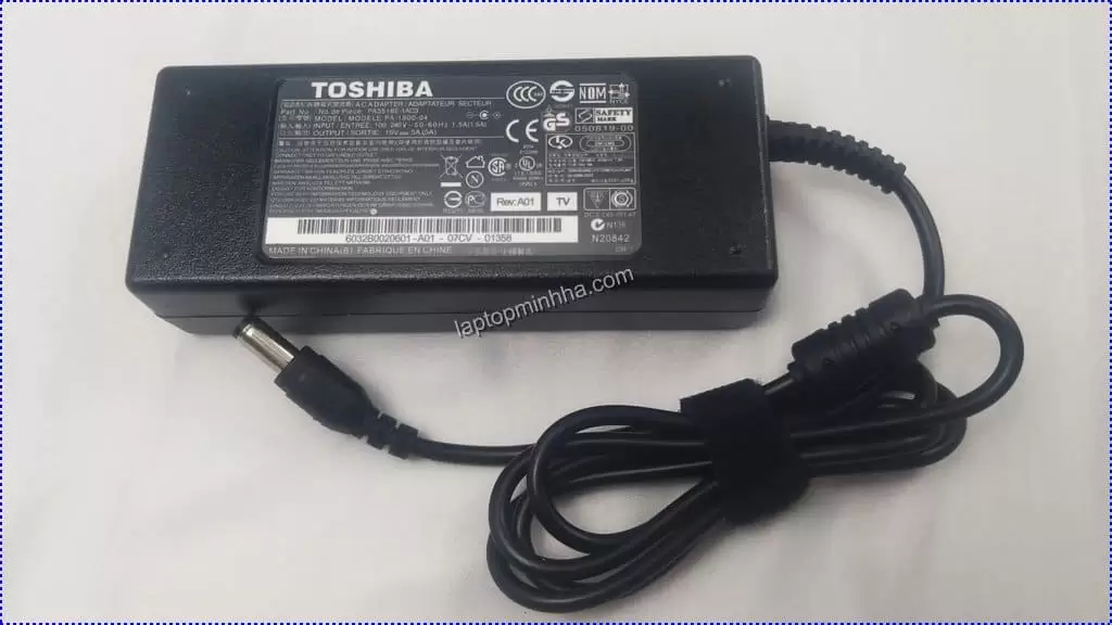 Sạc laptop Toshiba Tecra 550