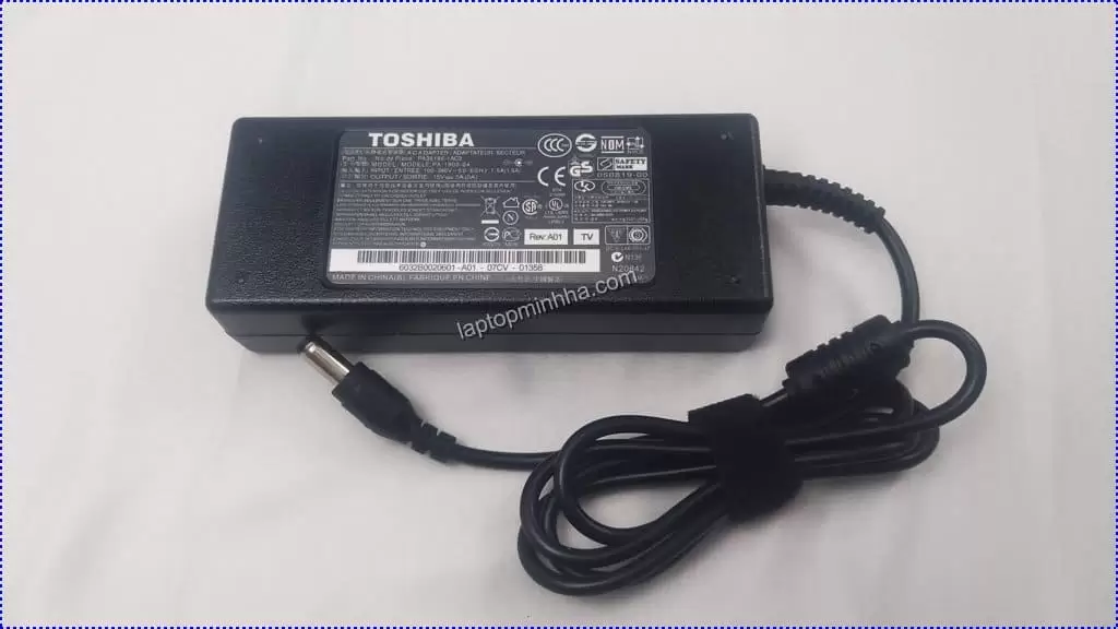 Sạc laptop Toshiba Satellite 5205-S504