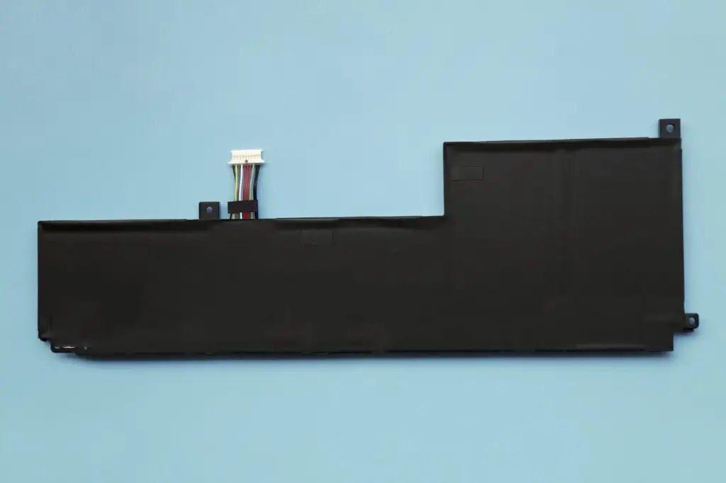 ảnh phóng to đại diện của  Pin laptop HP Envy 14-EB0002TU