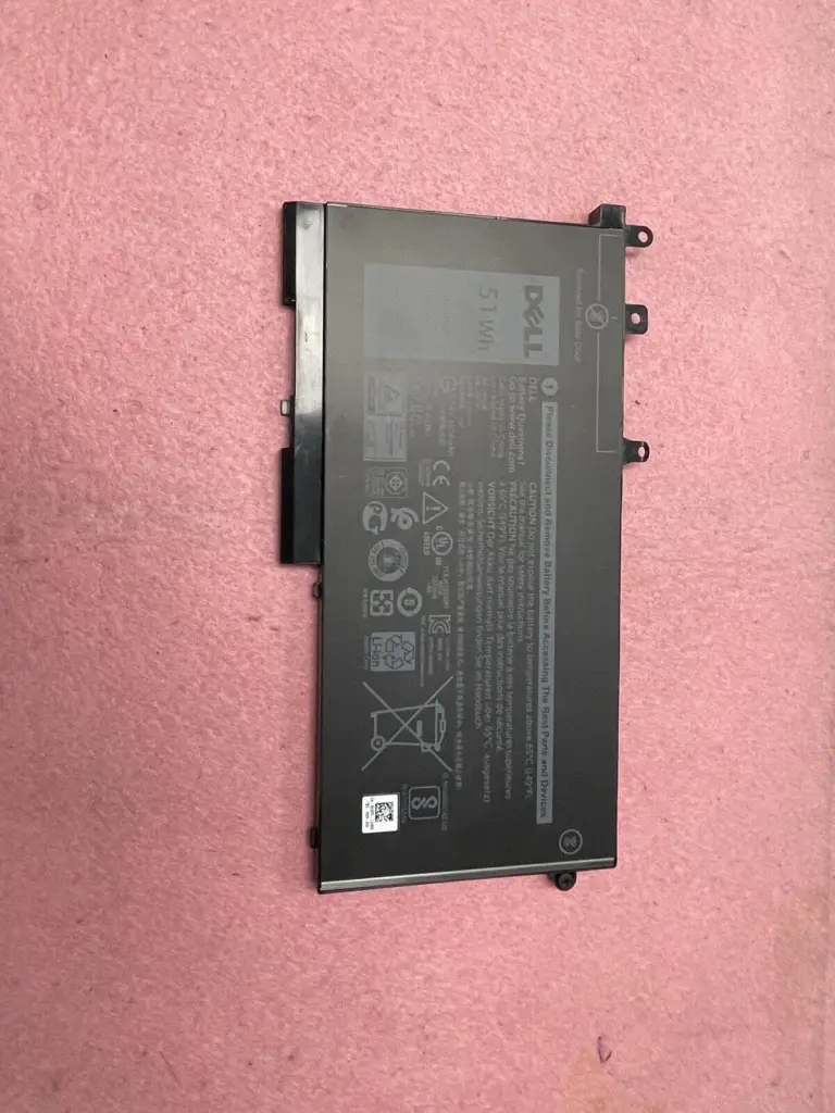 Pin dùng cho laptop Dell P72G