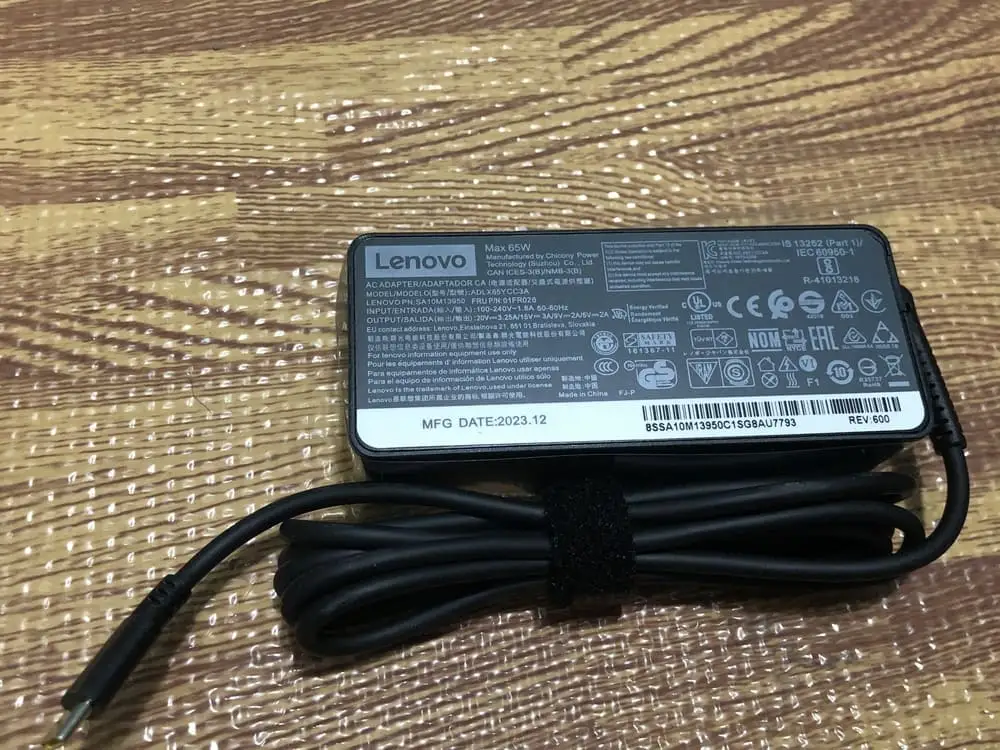 Ảnh sạc Lenovo 5A10W86294