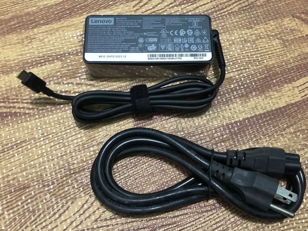 Sạc laptop lenovo 20KK