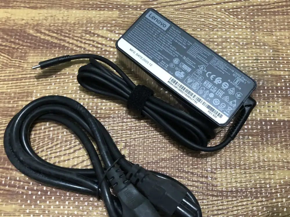  ảnh phóng to thứ   4 của   Sạc Lenovo 5 15ABA7