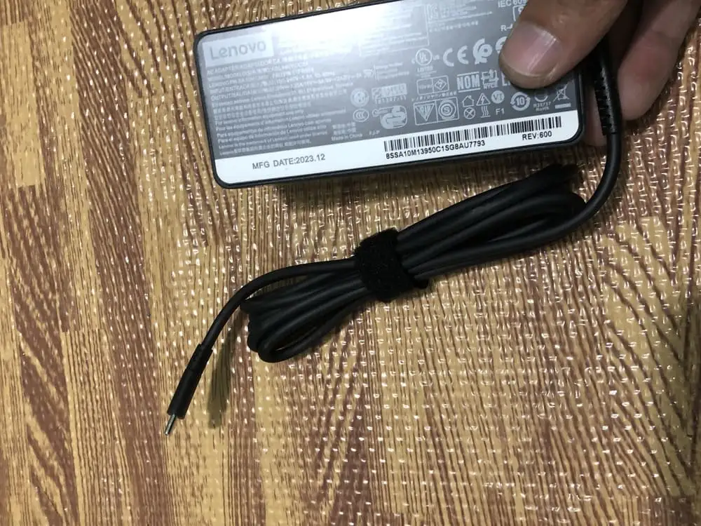 Pin dùng cho laptop lenovo 20UE