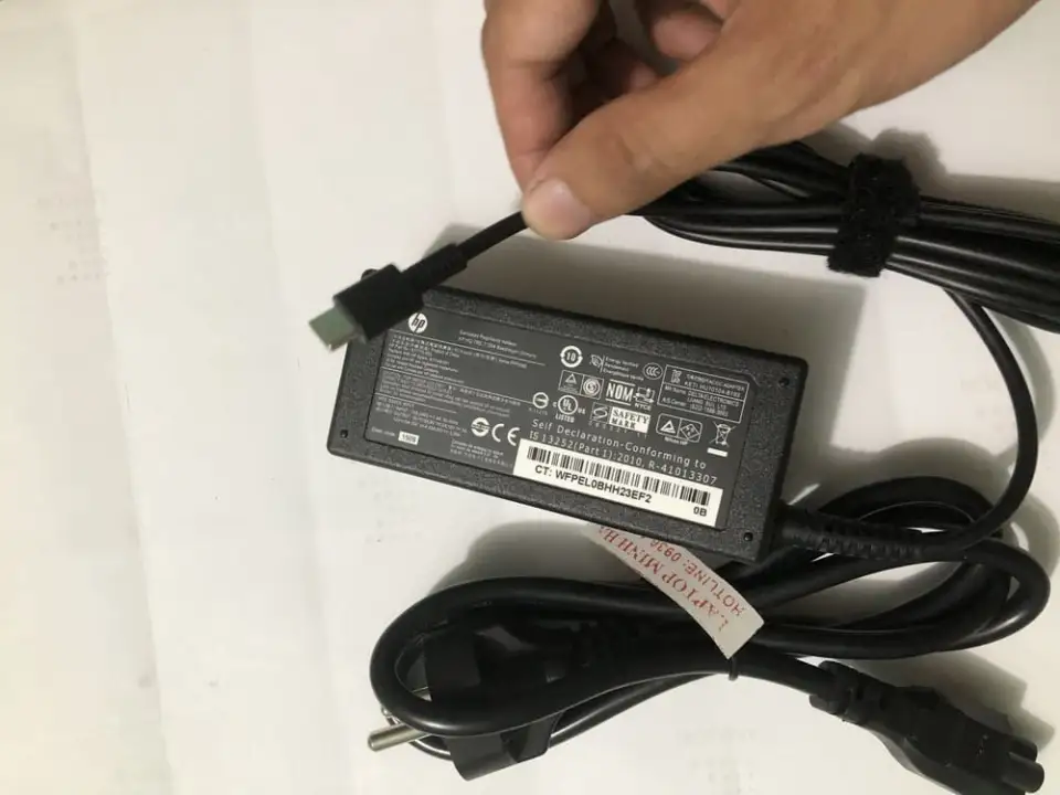 Ảnh sạc HP 13-ap0023dx