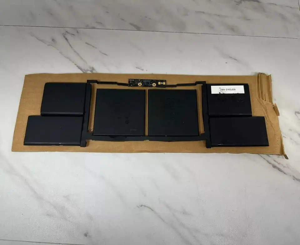 Pin dùng cho Macbook Pro 15 inch TOUCH BAR A1990(2019)