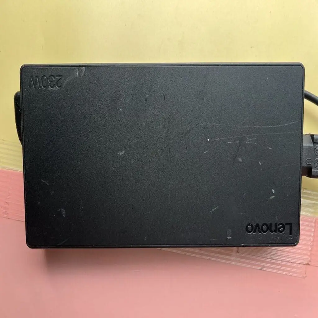 Ảnh sạc Lenovo 5Pro-16