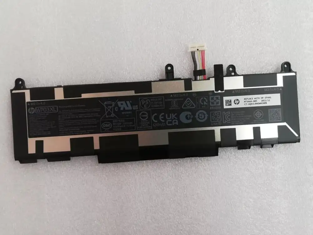 Pin laptop HP M73466-005