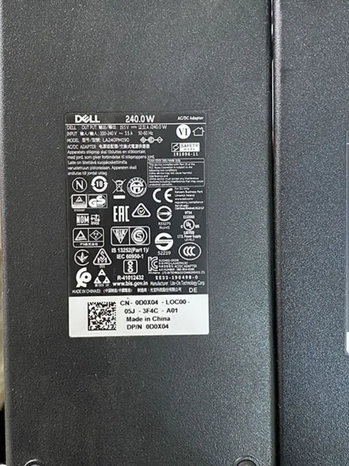 Ảnh sạc Dell U896K