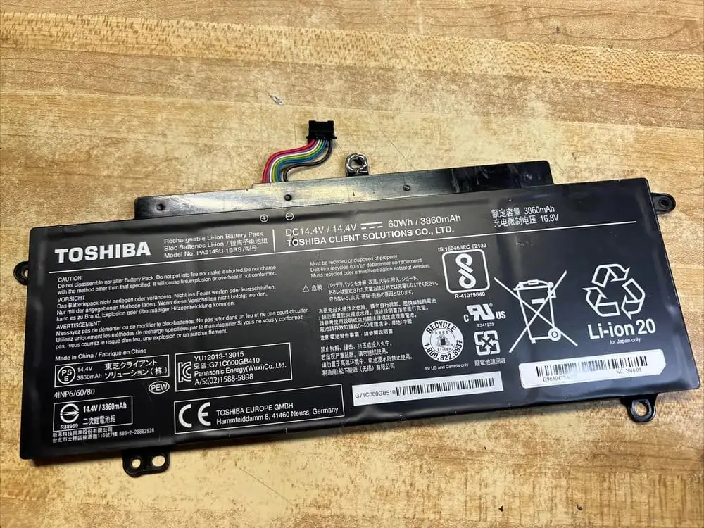 Pin laptop Toshiba PA5149U-1BRS