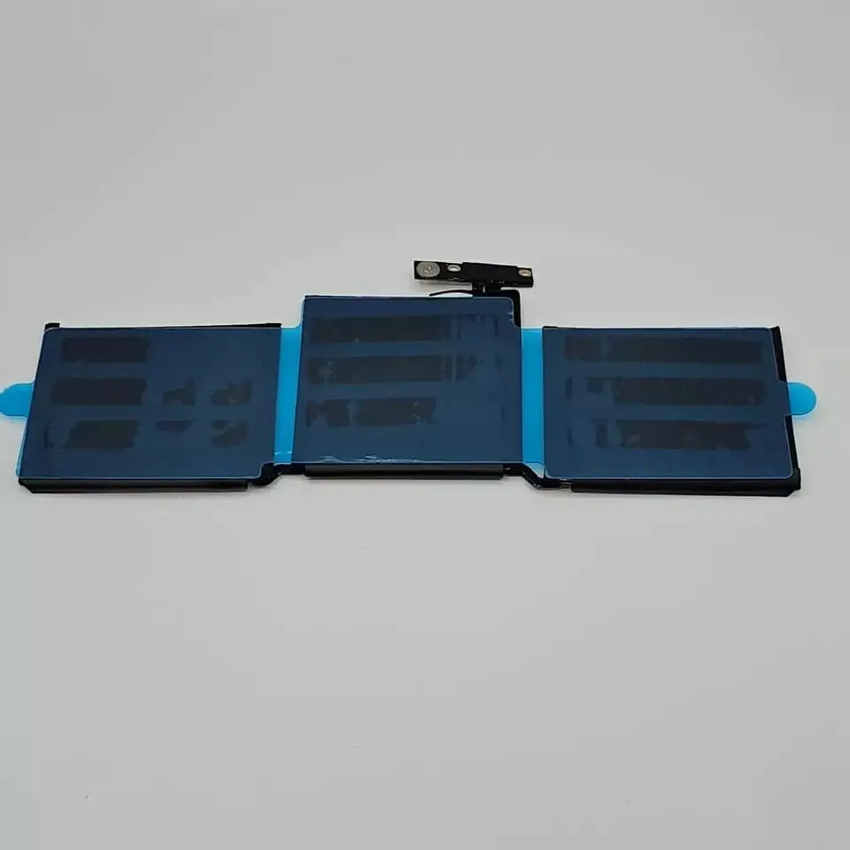 Pin Macbook A1713