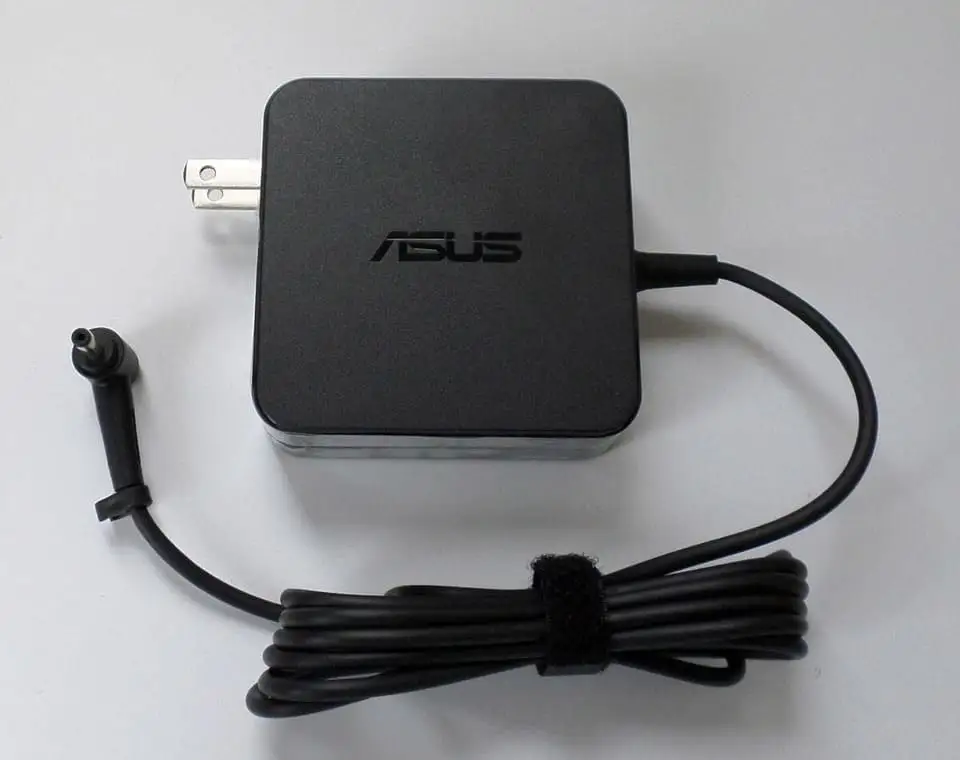 Sạc laptop Asus UX480F