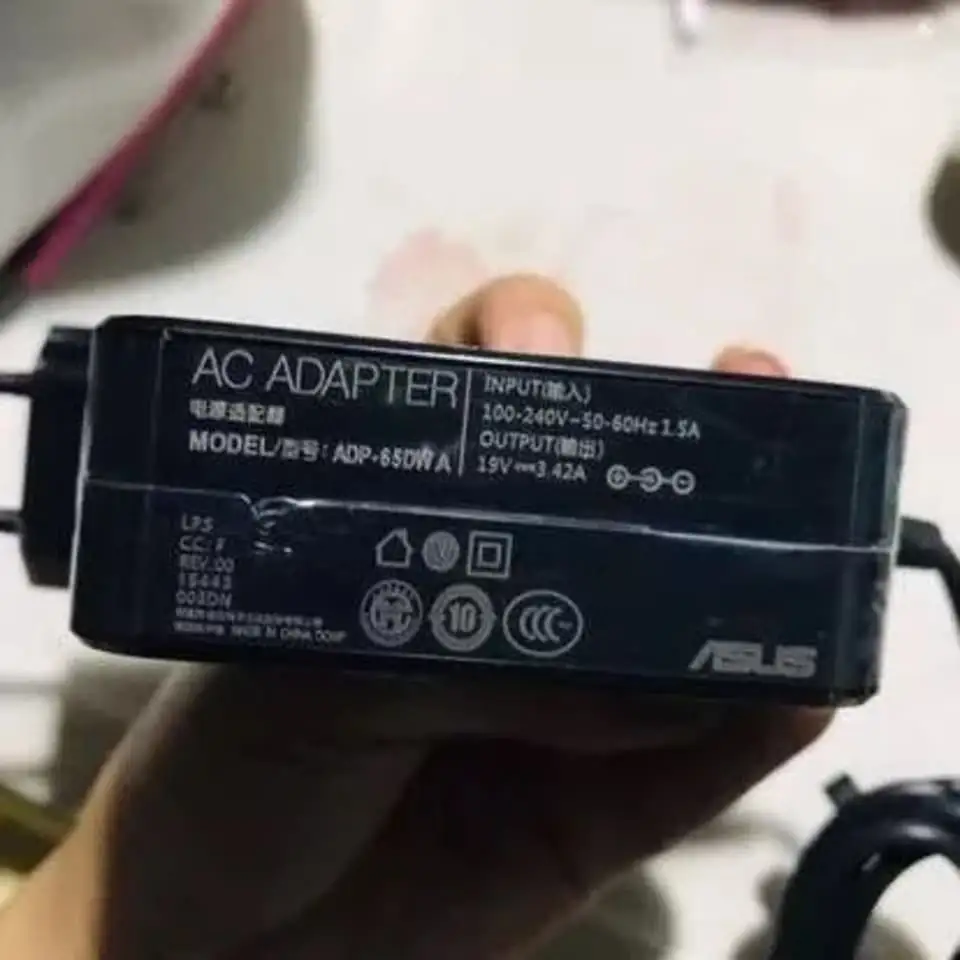 Ảnh sạc Asus BU400v