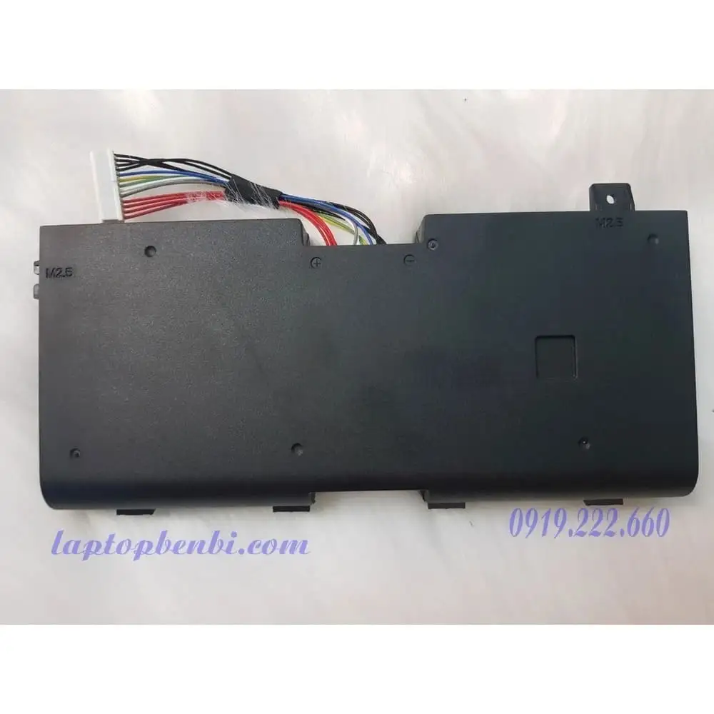 Pin laptop Dell P18E