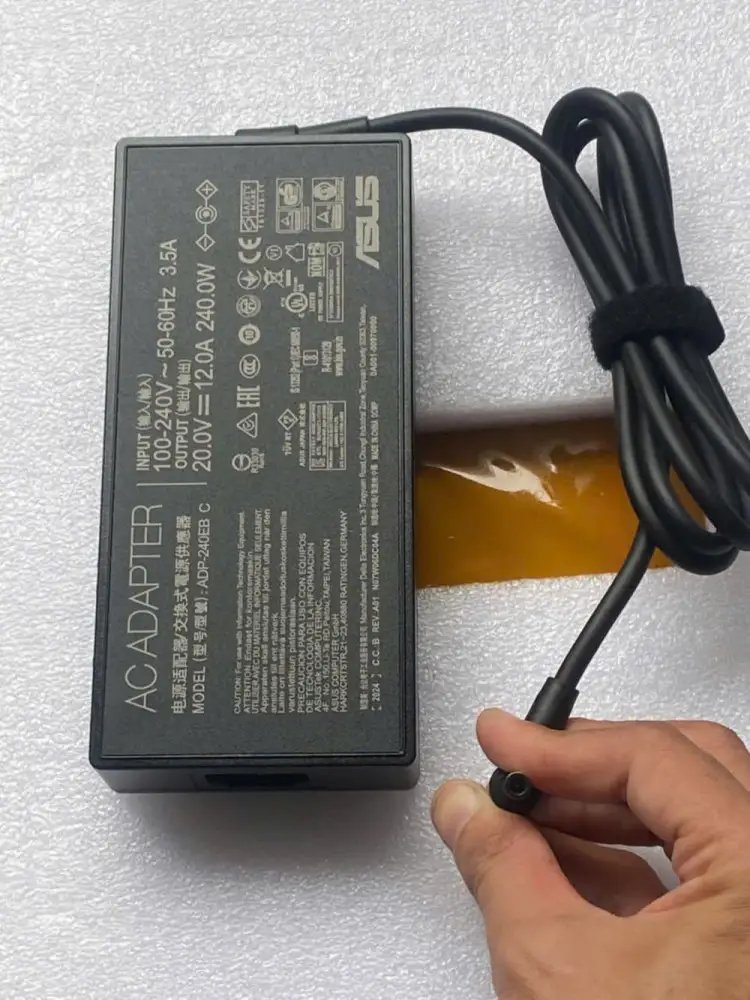  ảnh phóng to thứ   1 của   Sạc Asus Zephyrus S17 GX701