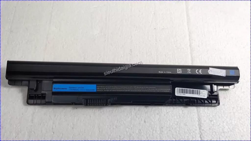 Pin laptop Dell Vostro P52G001